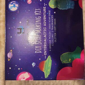 Hula Home DIY Soap making Kit